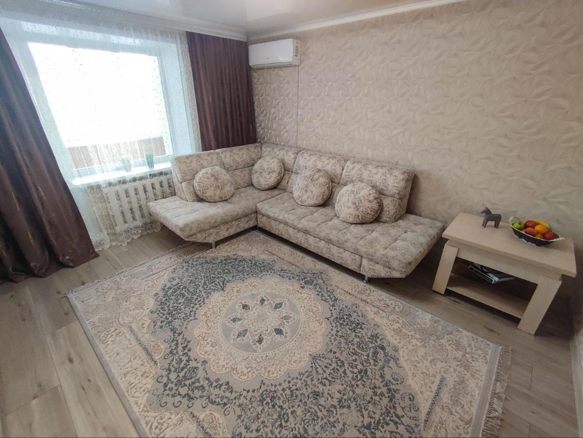 2-Х Комнатная Квартира В Центре На Ул.Бородина 107 Kostanay Bagian luar foto