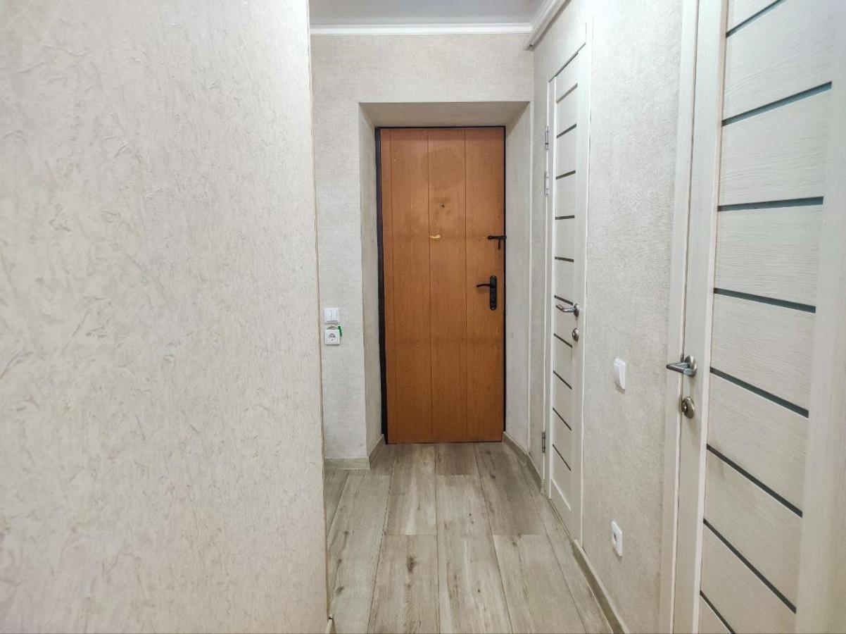 2-Х Комнатная Квартира В Центре На Ул.Бородина 107 Kostanay Bagian luar foto